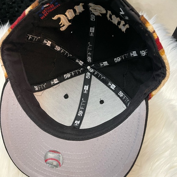 Jon Stan x New Era x NY Yankee Hat - Picture 5 of 7